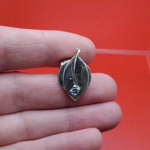 925 Sterling Silver Blue Spinel Gemstone Leaf Pin